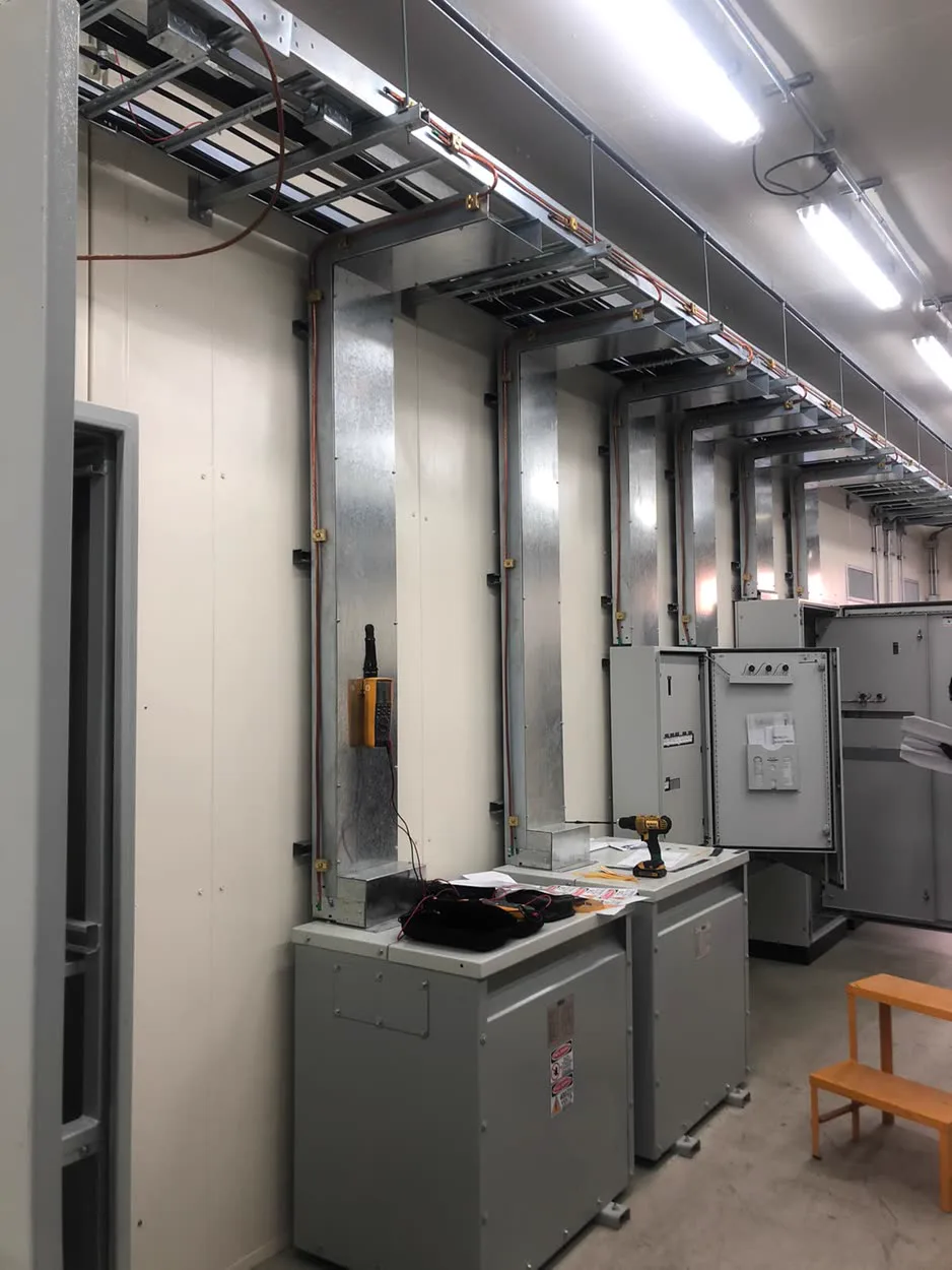 Instalaci&oacute;n el&eacute;ctrica industrial ejecutada por Blitzen Chile, proyecto 1
